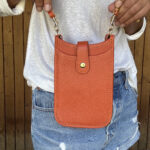 Pochette bandoulière en cuir orange