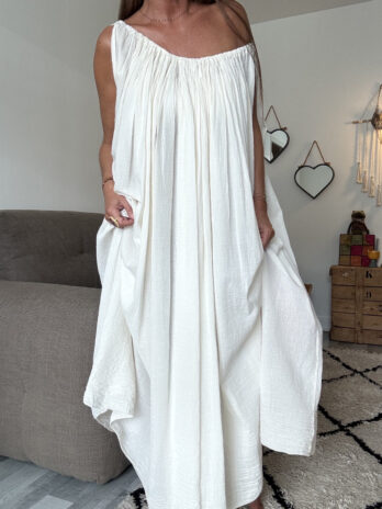 Robe magique écru TU